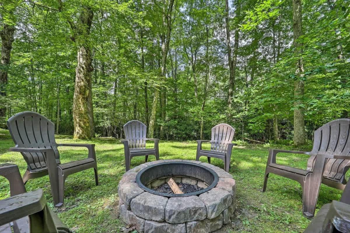 Cozy 'Grey Fox' Cabin Between Boone & Blowing Rock Exterior foto