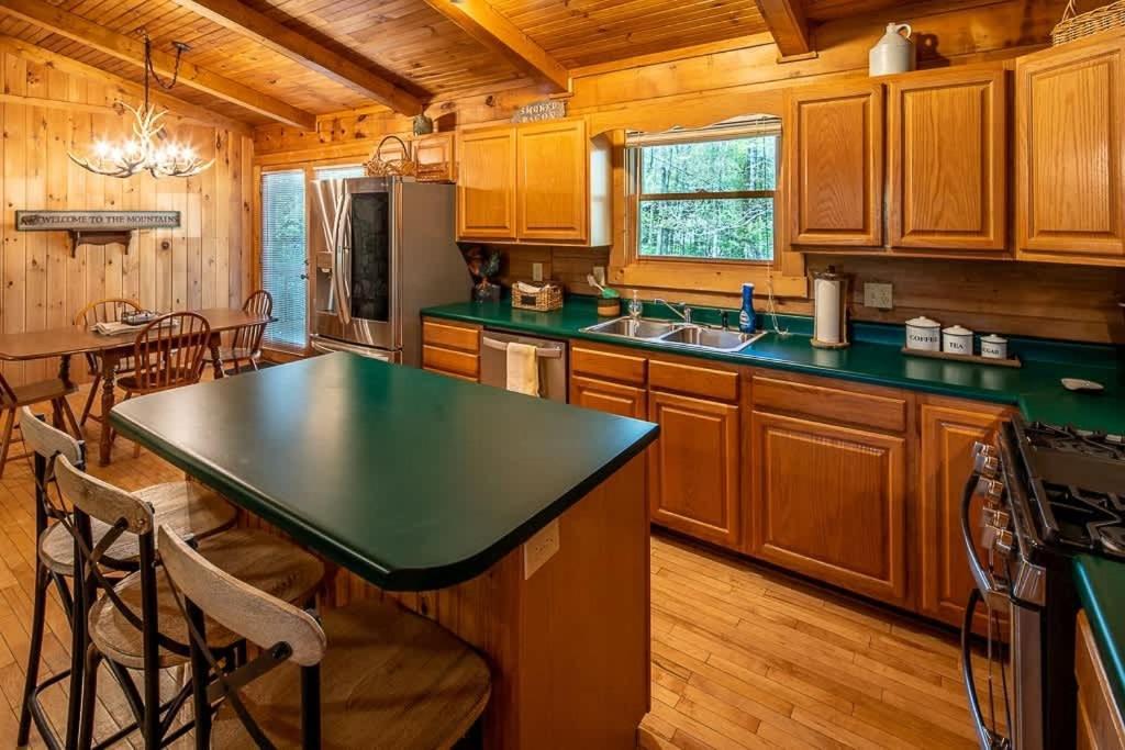 Cozy 'Grey Fox' Cabin Between Boone & Blowing Rock Exterior foto
